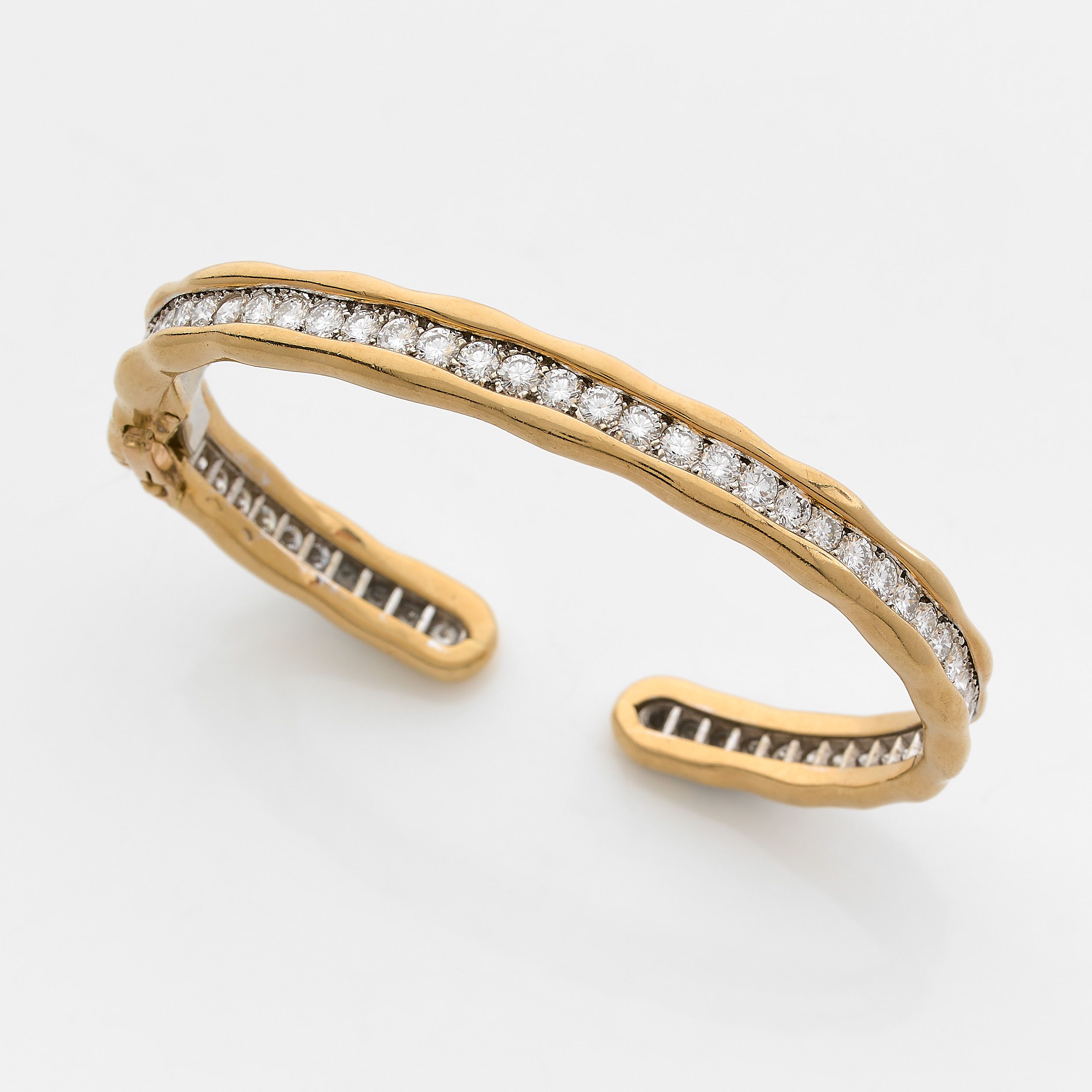 IMPORTANTE BAGUE CHEVALIERE:  | H&ocirc;tel Des Ventes de Monte-Carlo