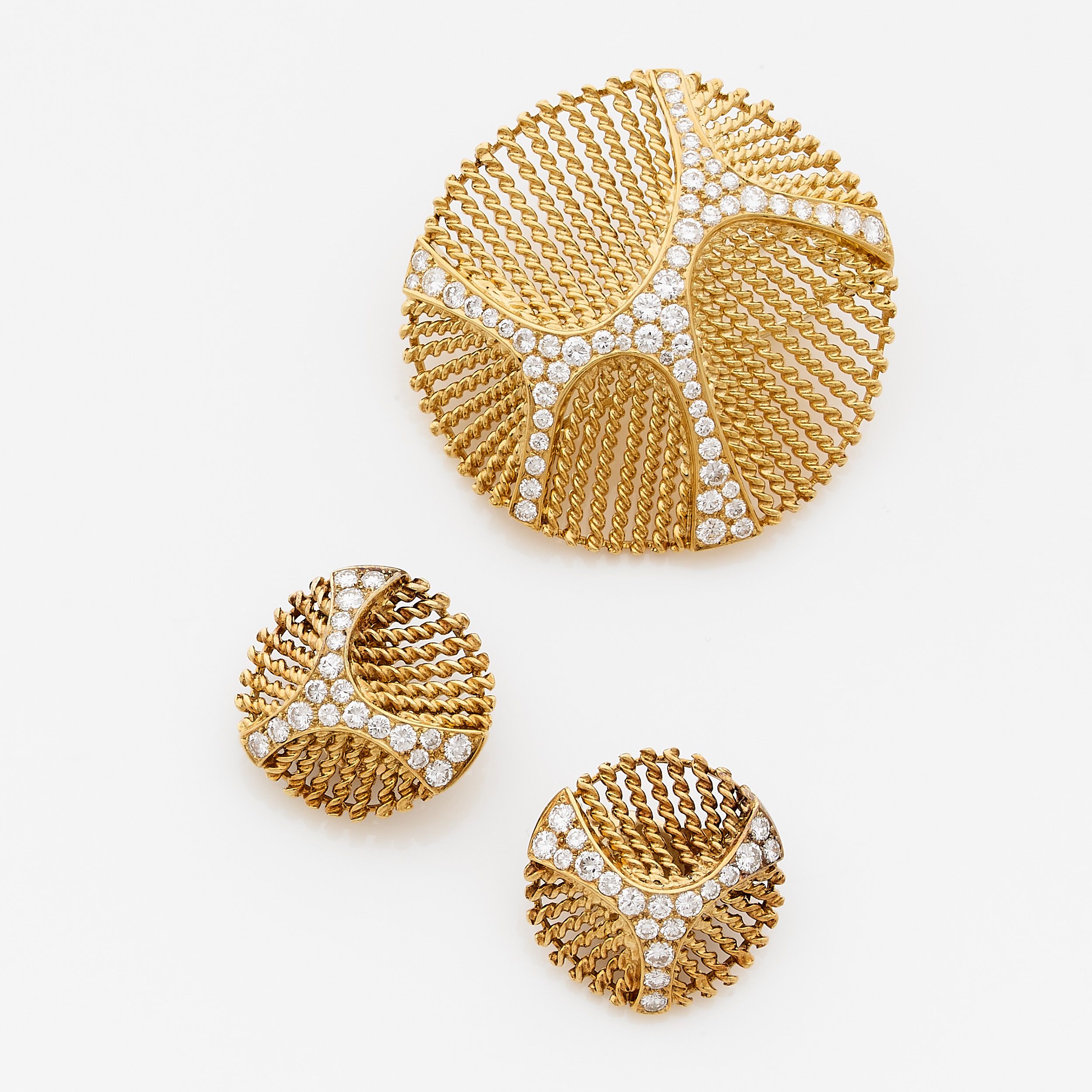 BROCHE RONDE:  | H&ocirc;tel Des Ventes de Monte-Carlo