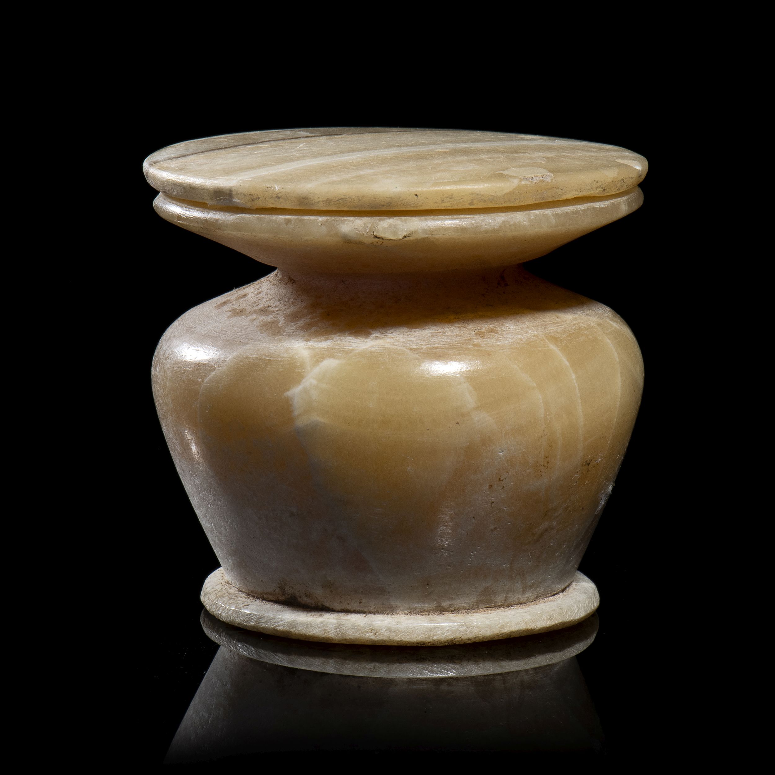 *VASE COSMETIQUE:  | H&ocirc;tel Des Ventes de Monte-Carlo