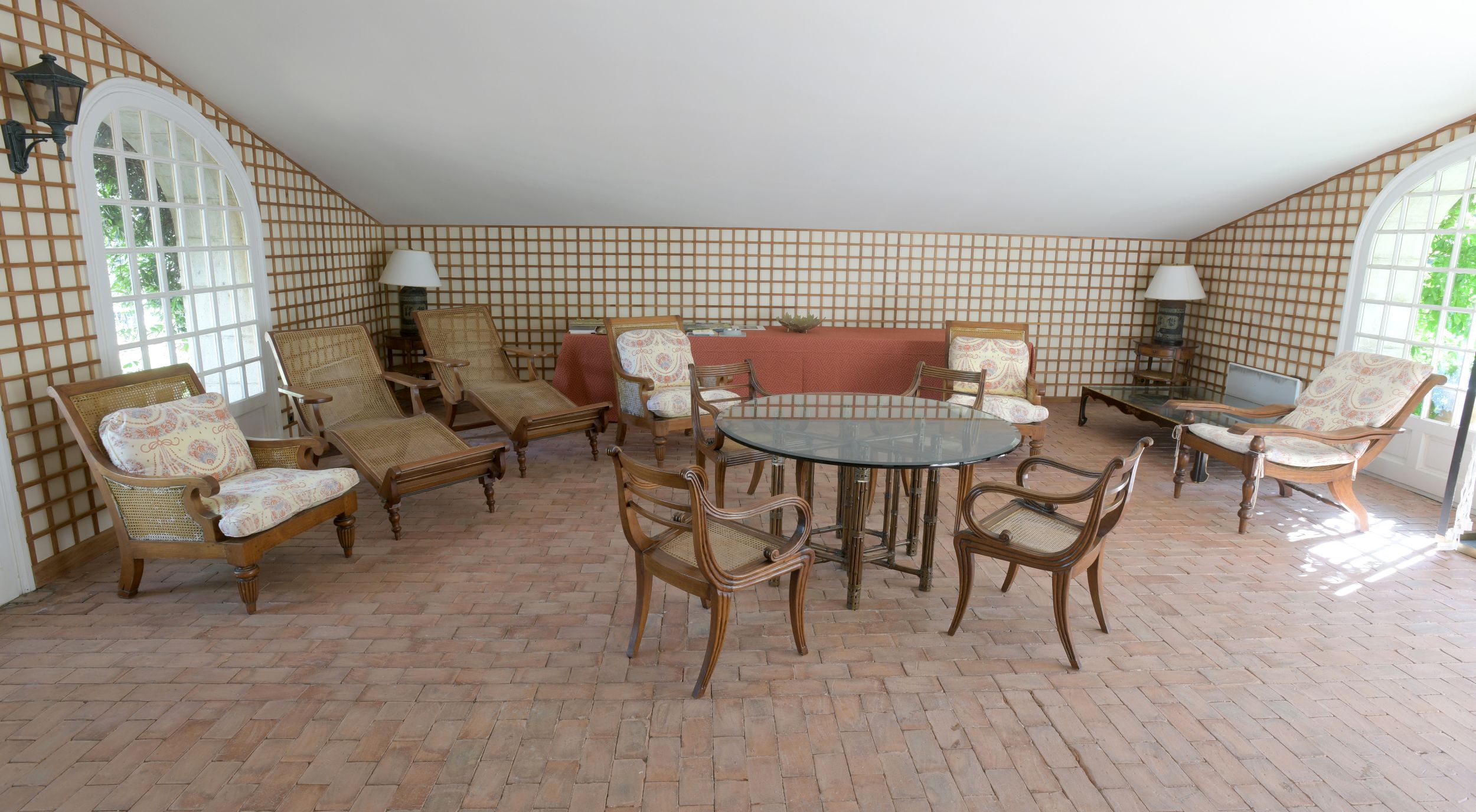 UNE PAIRE D’ANGES:  | H&ocirc;tel Des Ventes de Monte-Carlo