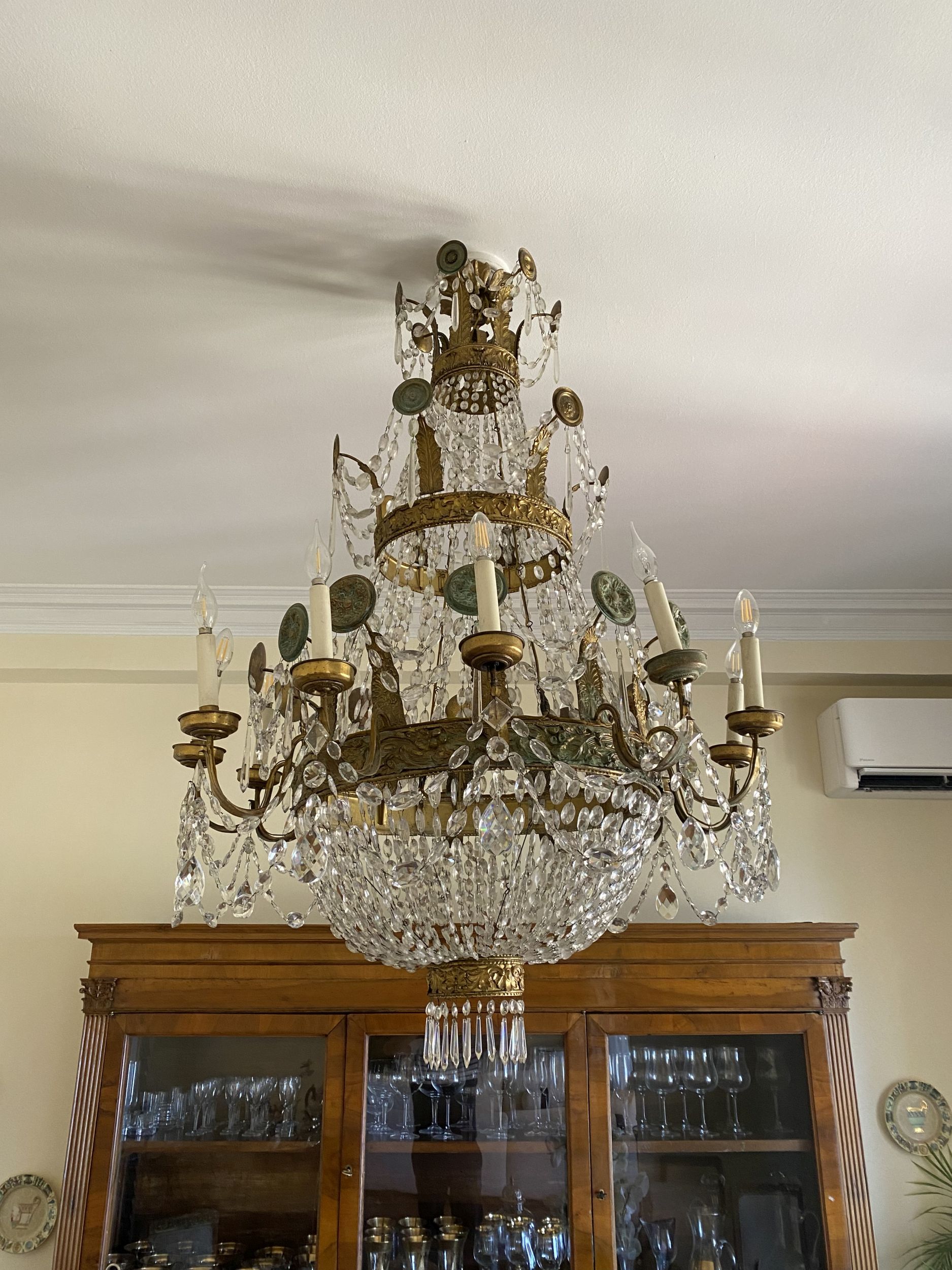 UNE PAIRE D’ANGES:  | H&ocirc;tel Des Ventes de Monte-Carlo