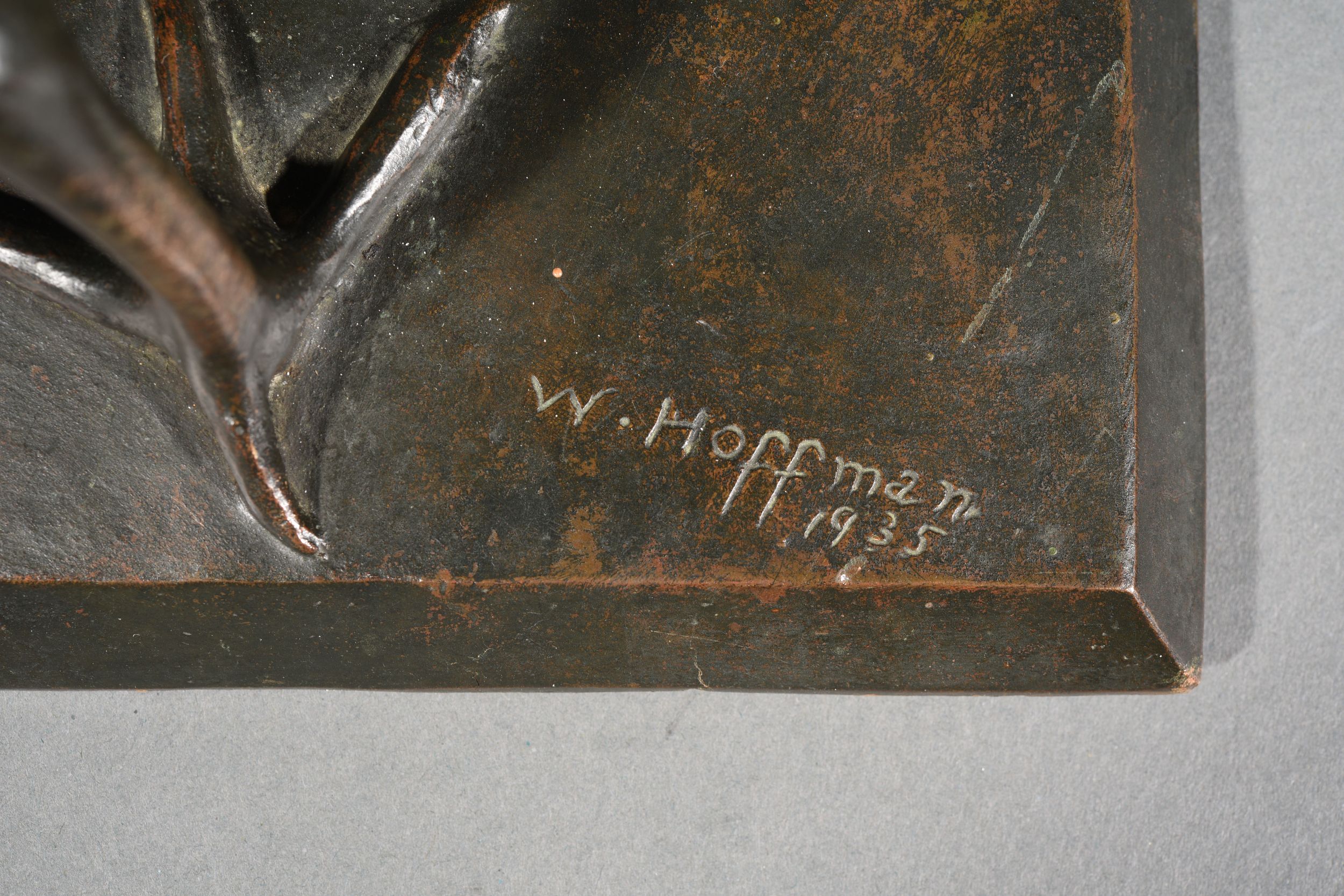 W. HOFFMAN (Xxe SIÈCLE)