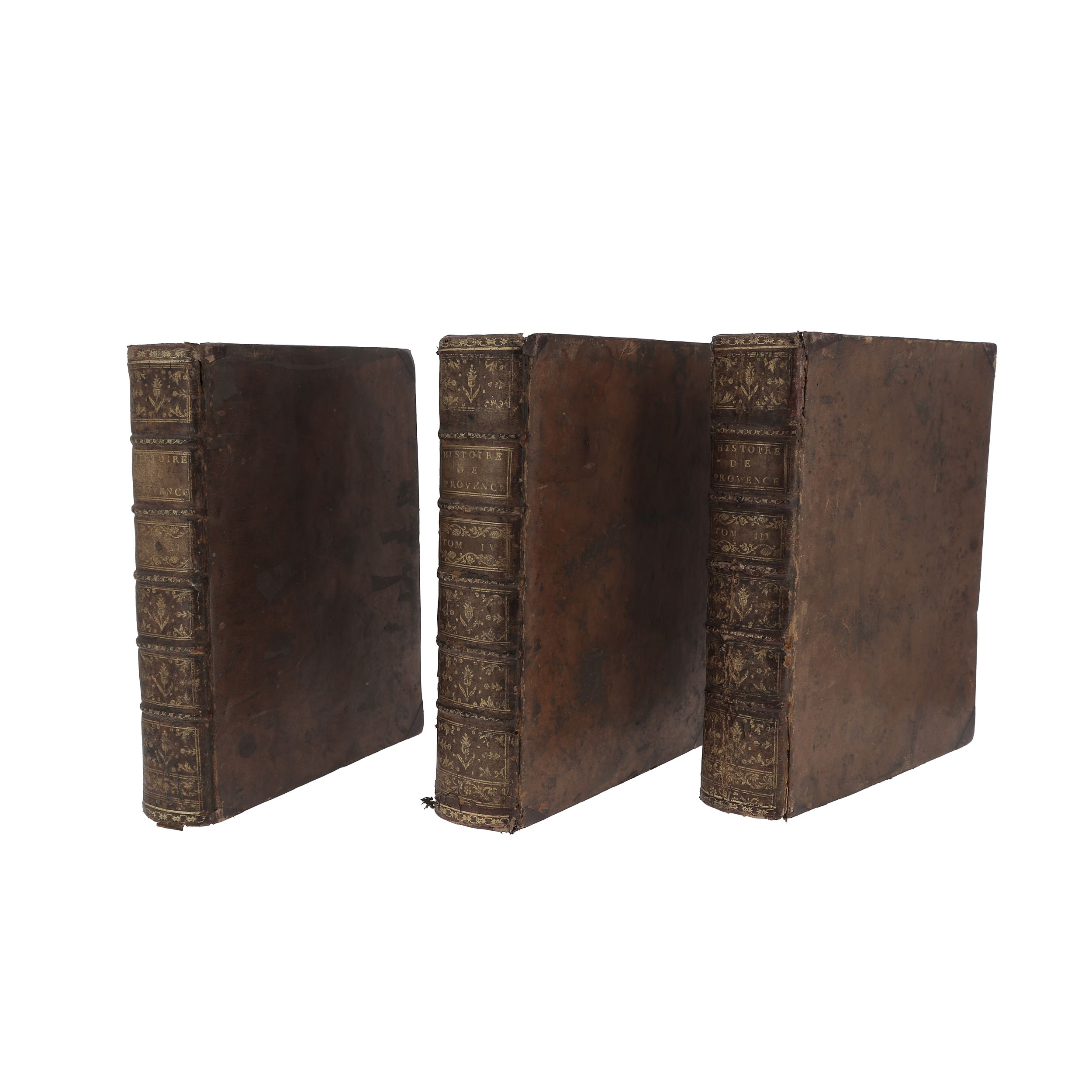 [INCUNABLE]. AQUIN (Thomas d'). Incipit secundus liber secunde partis beati // Thome de Aquino • ordinis predicatorum. Impressus Venetiis per Franciscum de Hailbrun  Nicolaum de Frankfordia [Venise, Franciscus Renner, de Heilbronn et Nicolaus de Frankfordia], 1475. Petit in-folio, ais de bois, cuir brun, dos à nerfs orné (reliure refaite avec partie du décor d'origine conservée). :  | H&ocirc;tel Des Ventes de Monte-Carlo