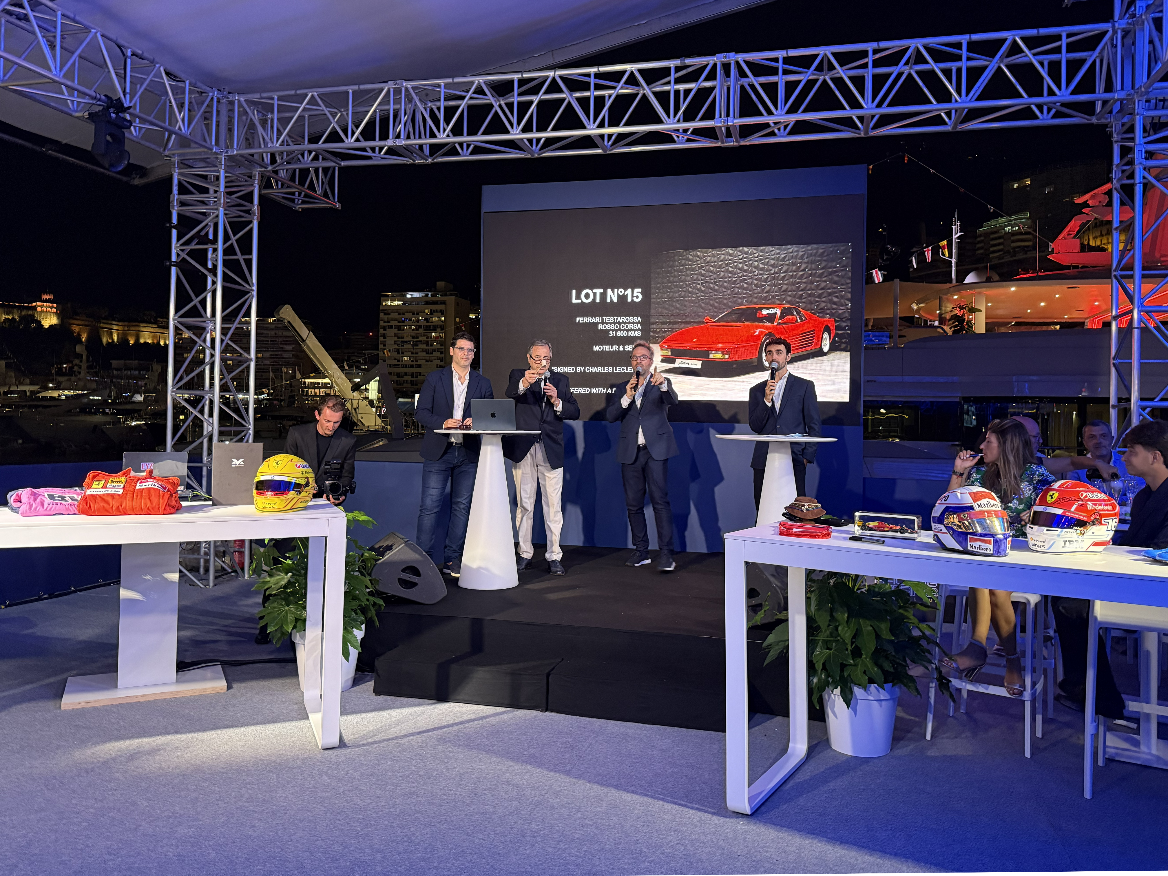 Enchères, passion et engagement sur le Port de Monaco 